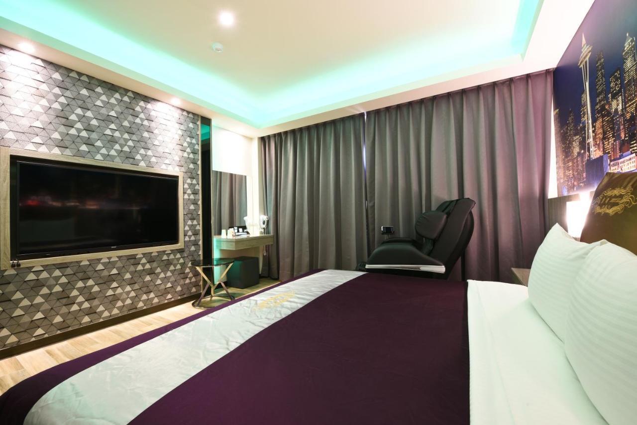 Zc Motel Taoyuan Bagian luar foto