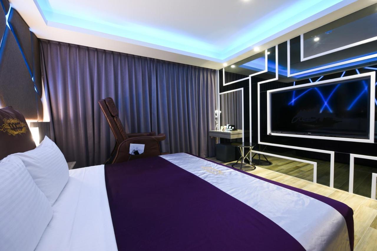 Zc Motel Taoyuan Bagian luar foto